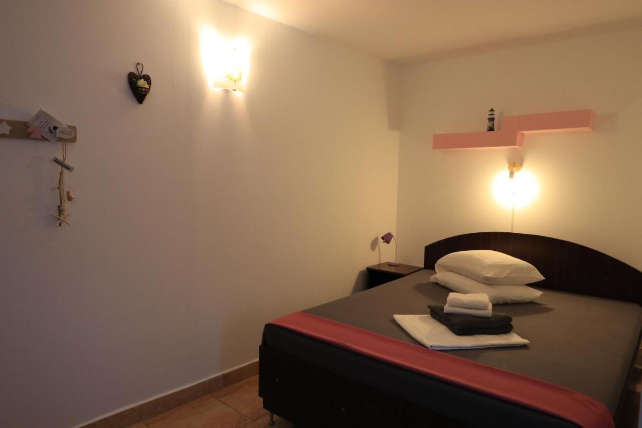 Casa David Hotel Сулина Стая снимка