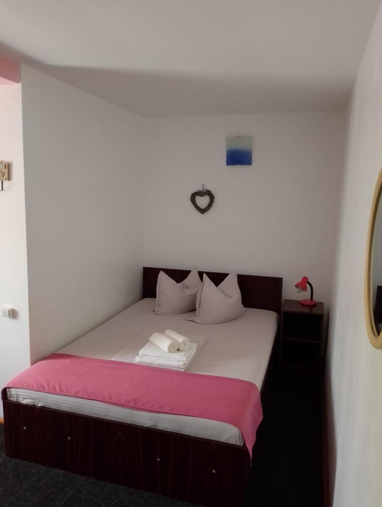 Casa David Hotel Сулина Екстериор снимка