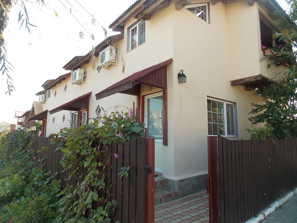 Casa David Hotel Сулина Екстериор снимка